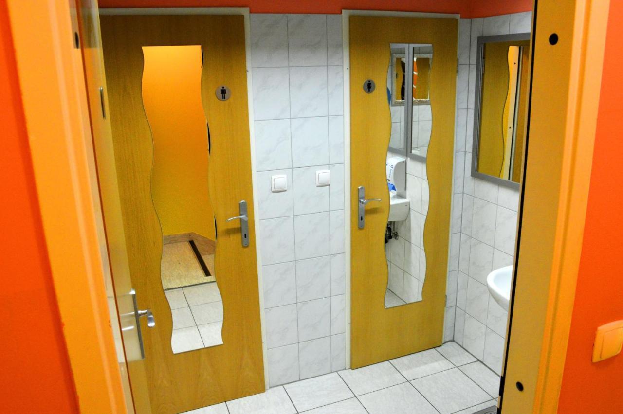 Tej Hostel Ljubljana Exteriör bild